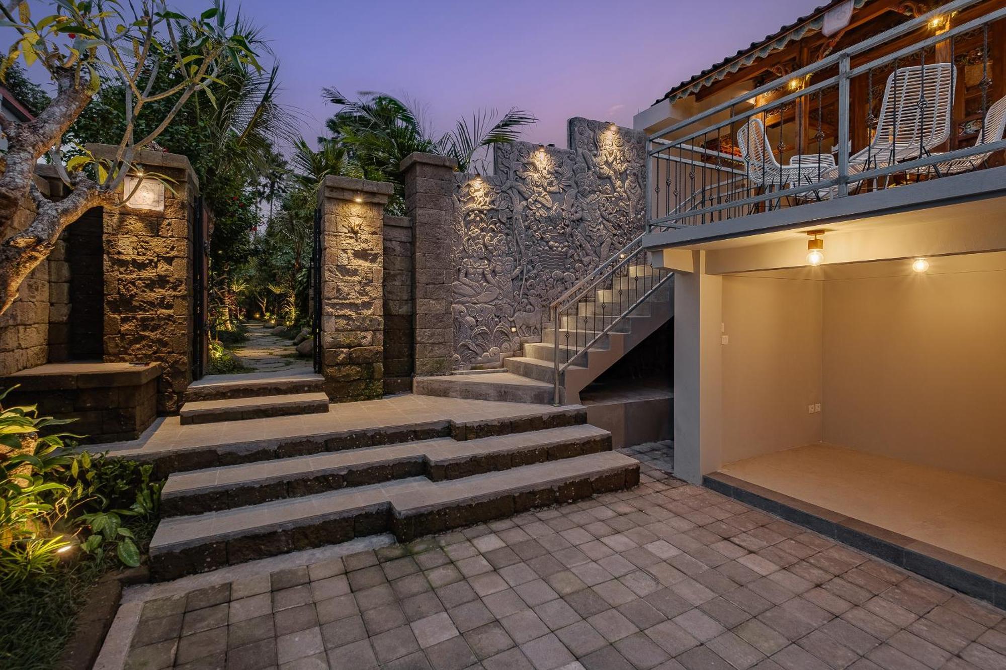 Uddhara Ubud Villa Exterior photo