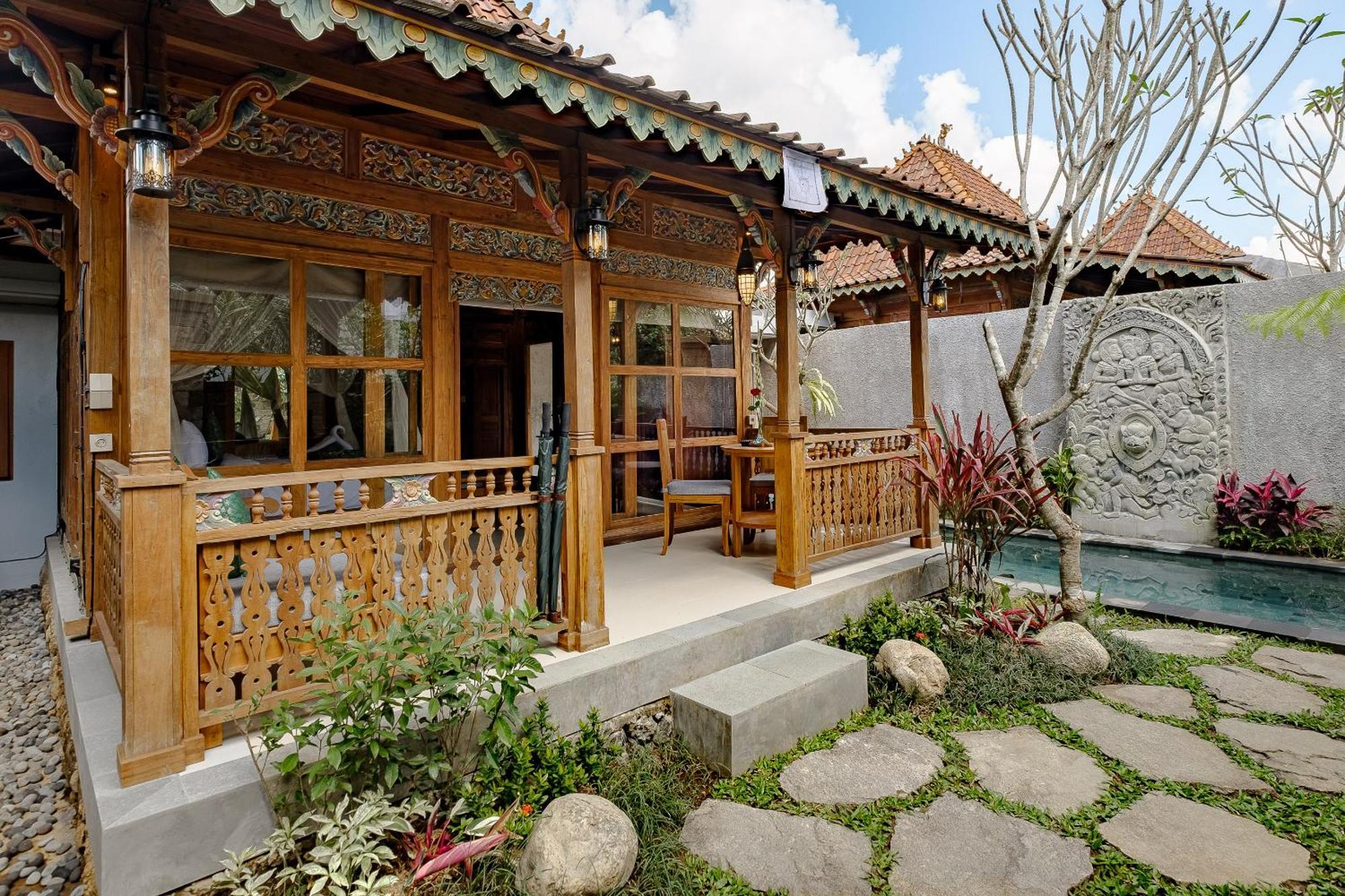Uddhara Ubud Villa Exterior photo