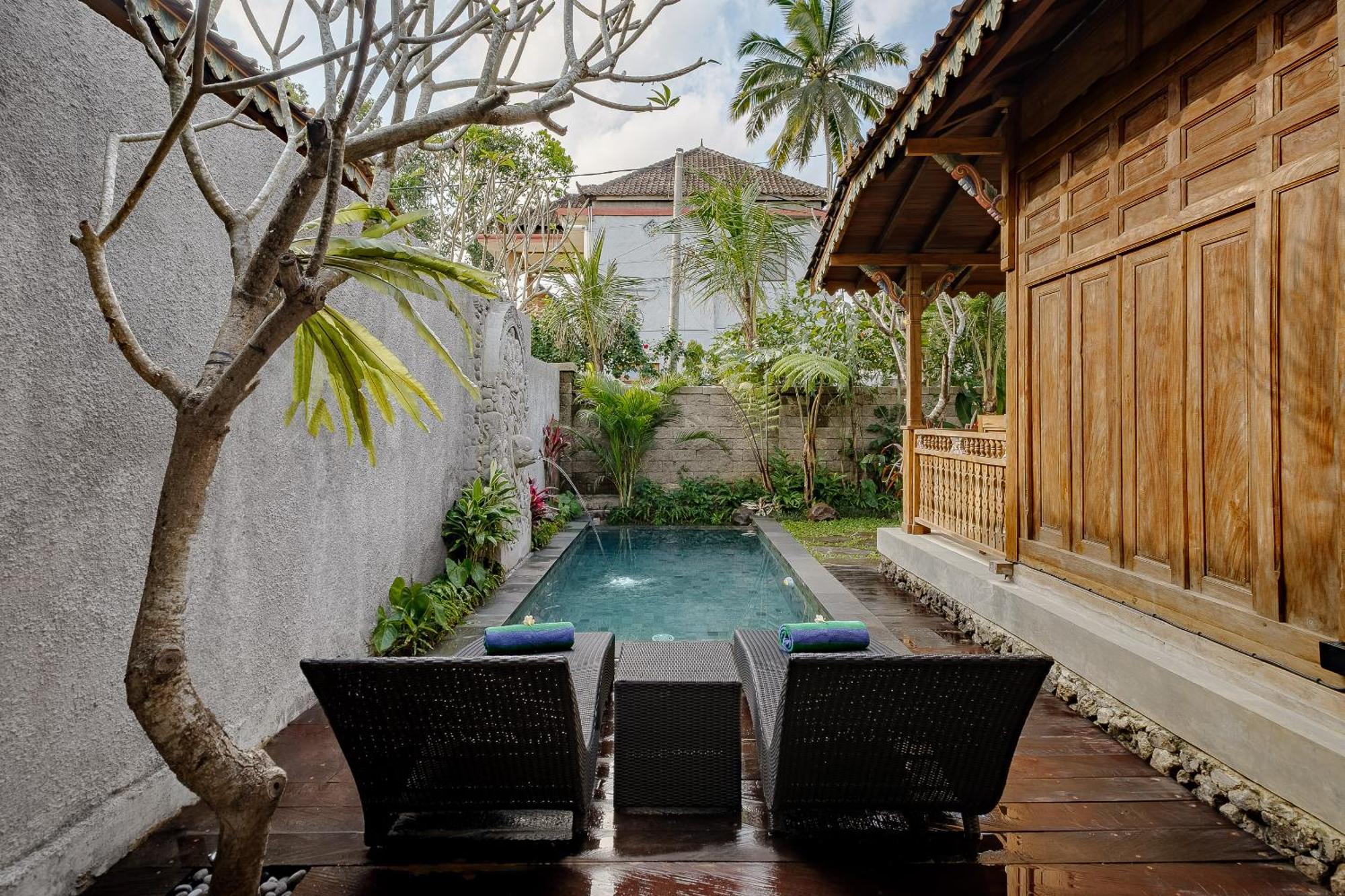 Uddhara Ubud Villa Exterior photo