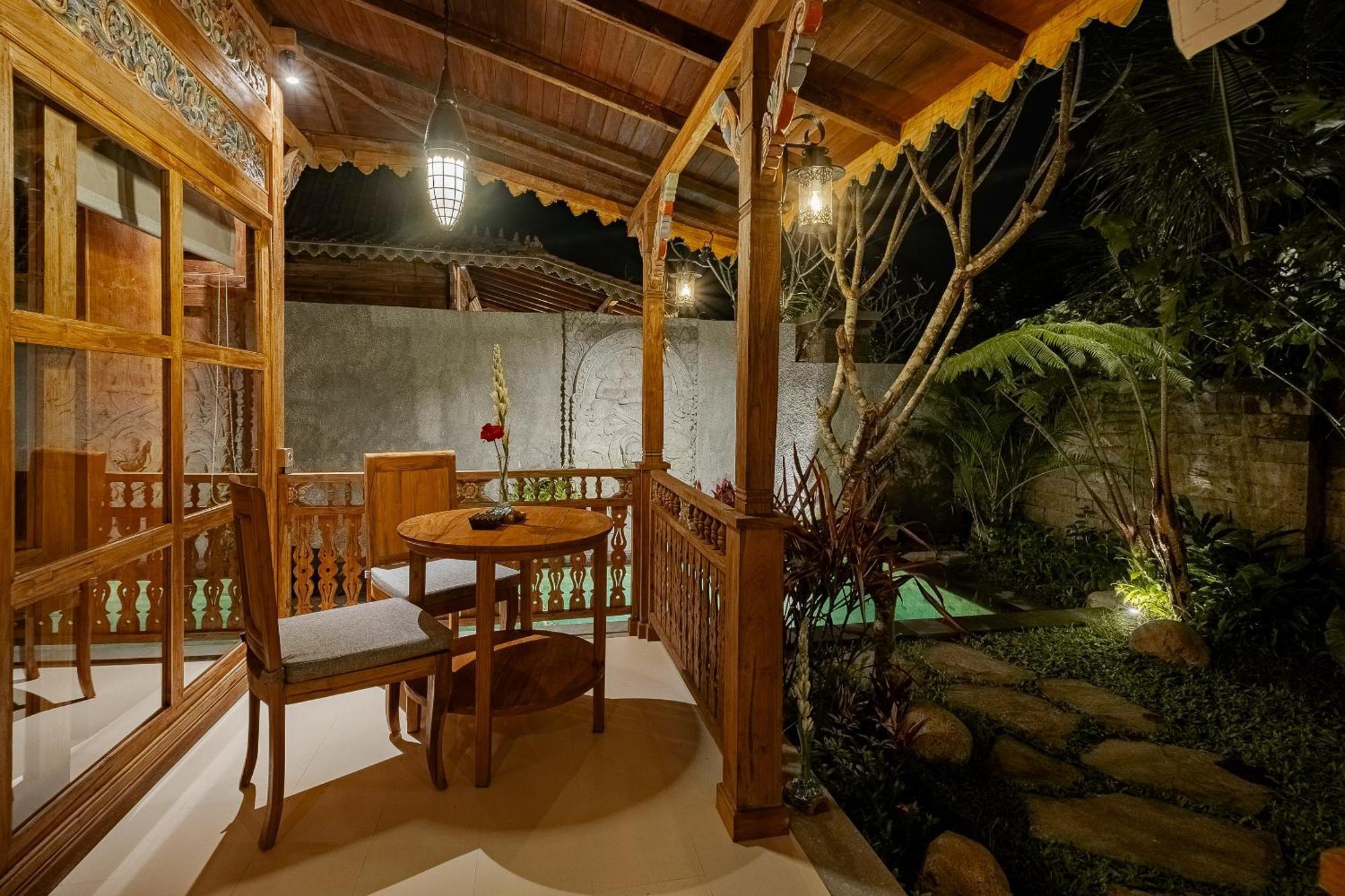 Uddhara Ubud Villa Exterior photo